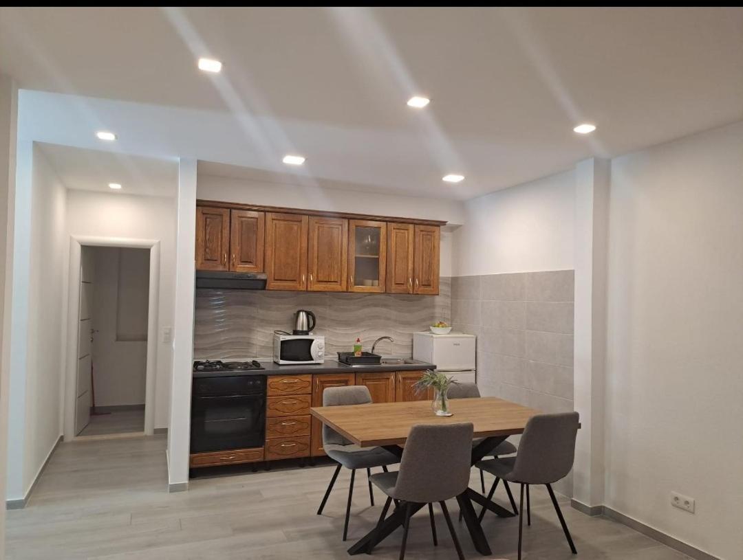 Apartmani Ivica Martic Duće المظهر الخارجي الصورة